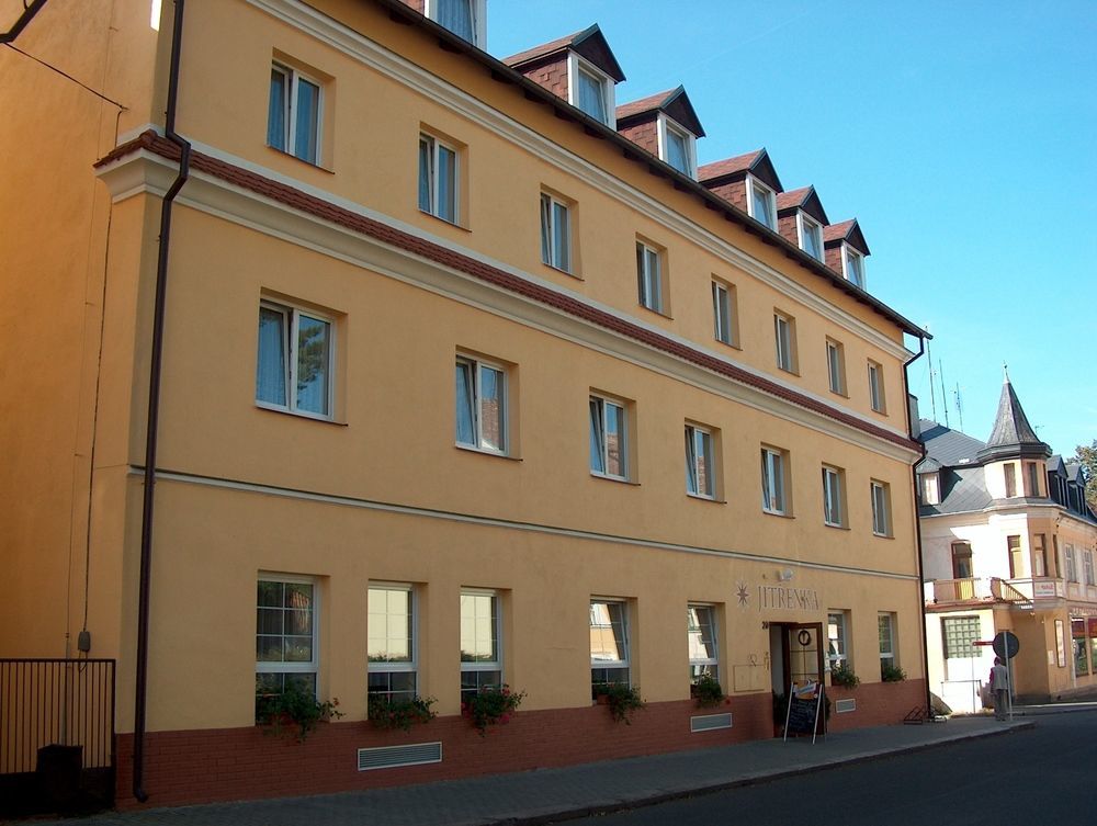 Konstantinovy Lázně Hotel Jitrenka מראה חיצוני תמונה